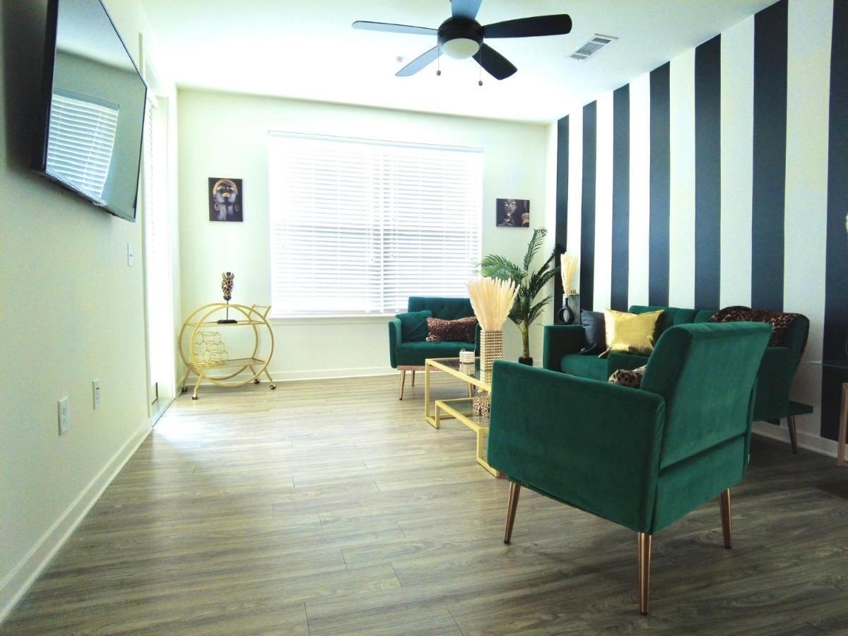 The Emerald Kingdom Atlanta Exterior photo